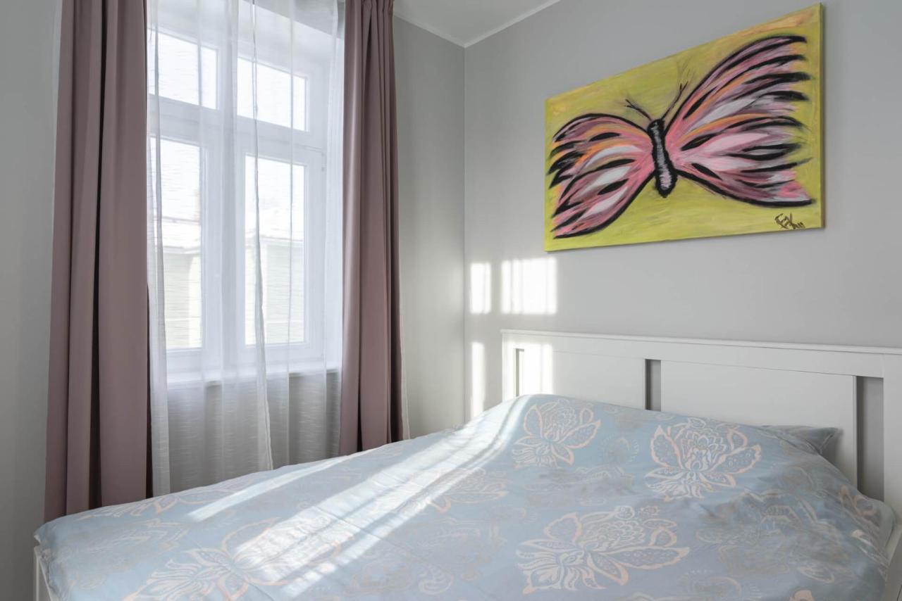 Kalamehe Modern Apartment 2 Near City Center パルヌ エクステリア 写真